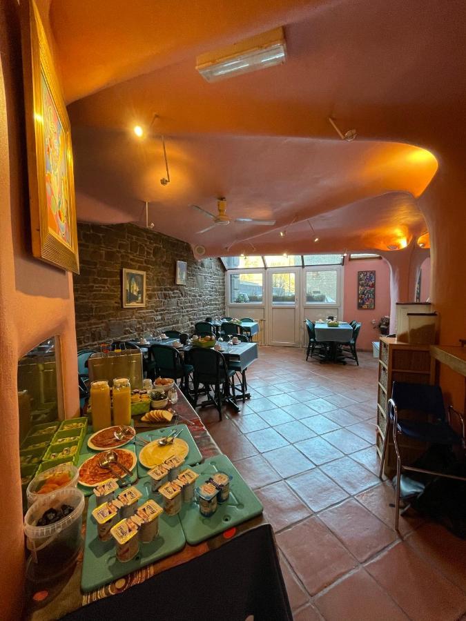 Hotel Les Arcades - La-Roche-En-Ardenne ภายนอก รูปภาพ